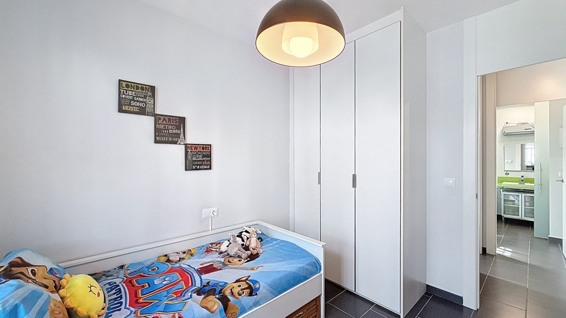 Resale - Villa -
Orihuela Costa - Villamartín