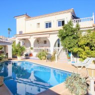 Resale - Villa -
Orihuela Costa - Villamartín