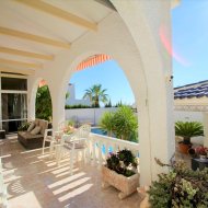 Resale - Villa -
Orihuela Costa - Villamartín