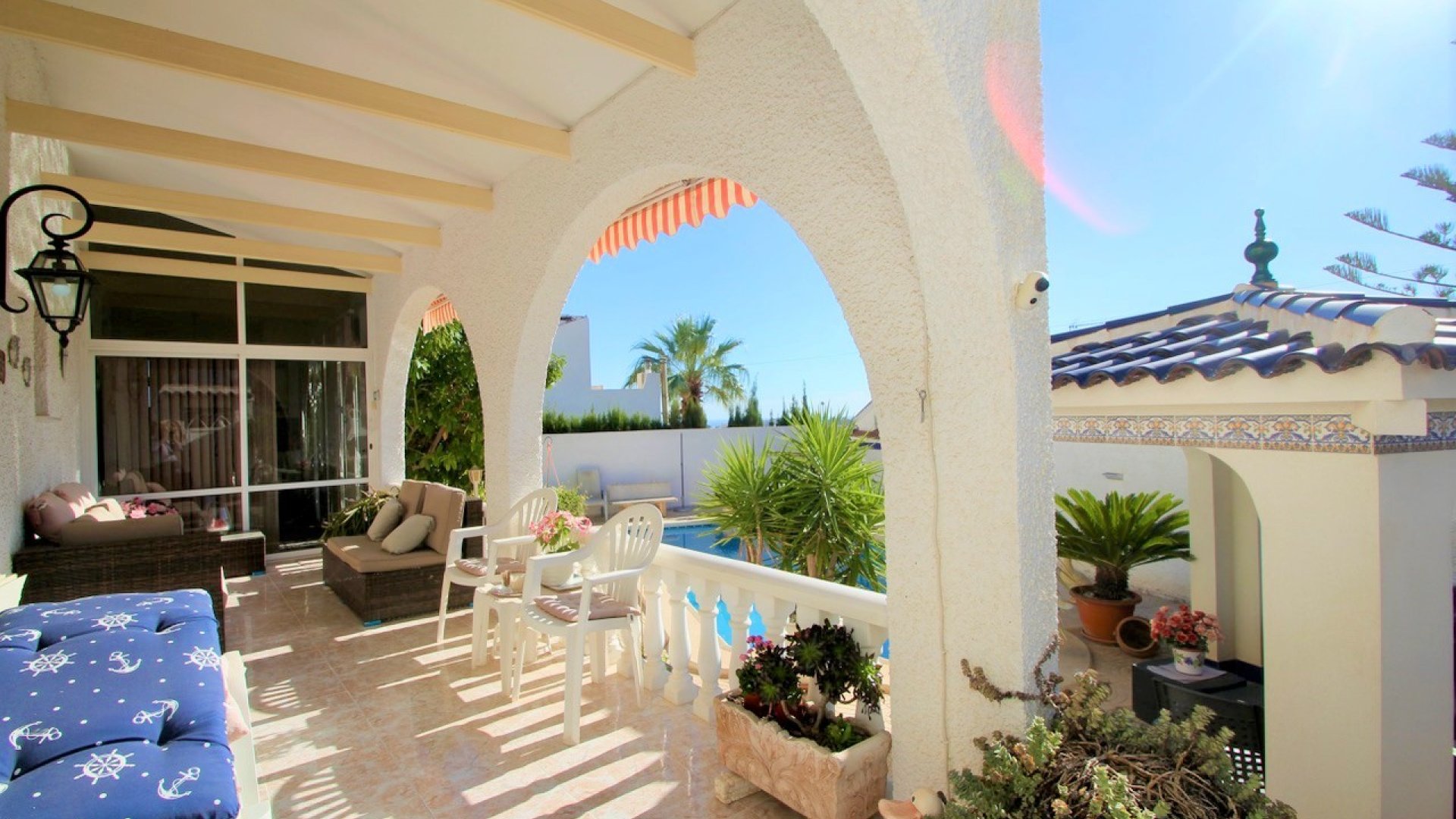 Resale - Villa -
Orihuela Costa - Villamartín