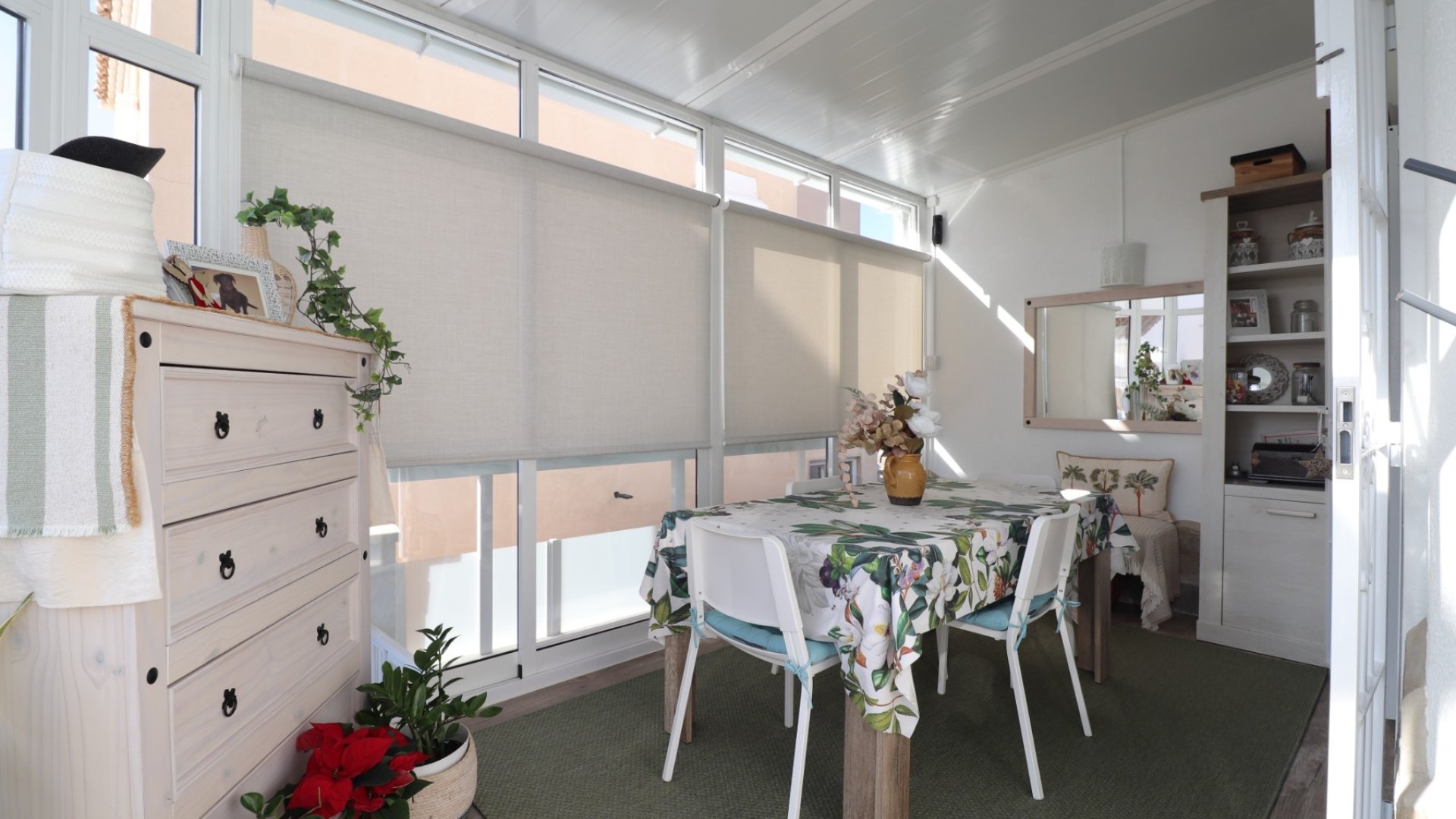 Resale - Villa -
Orihuela Costa - Villamartín