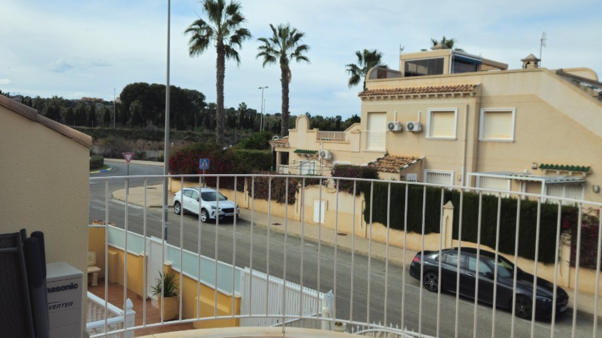 Resale - Villa -
Orihuela Costa - Villamartín