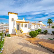 Resale - Villa -
Orihuela Costa - Villamartín