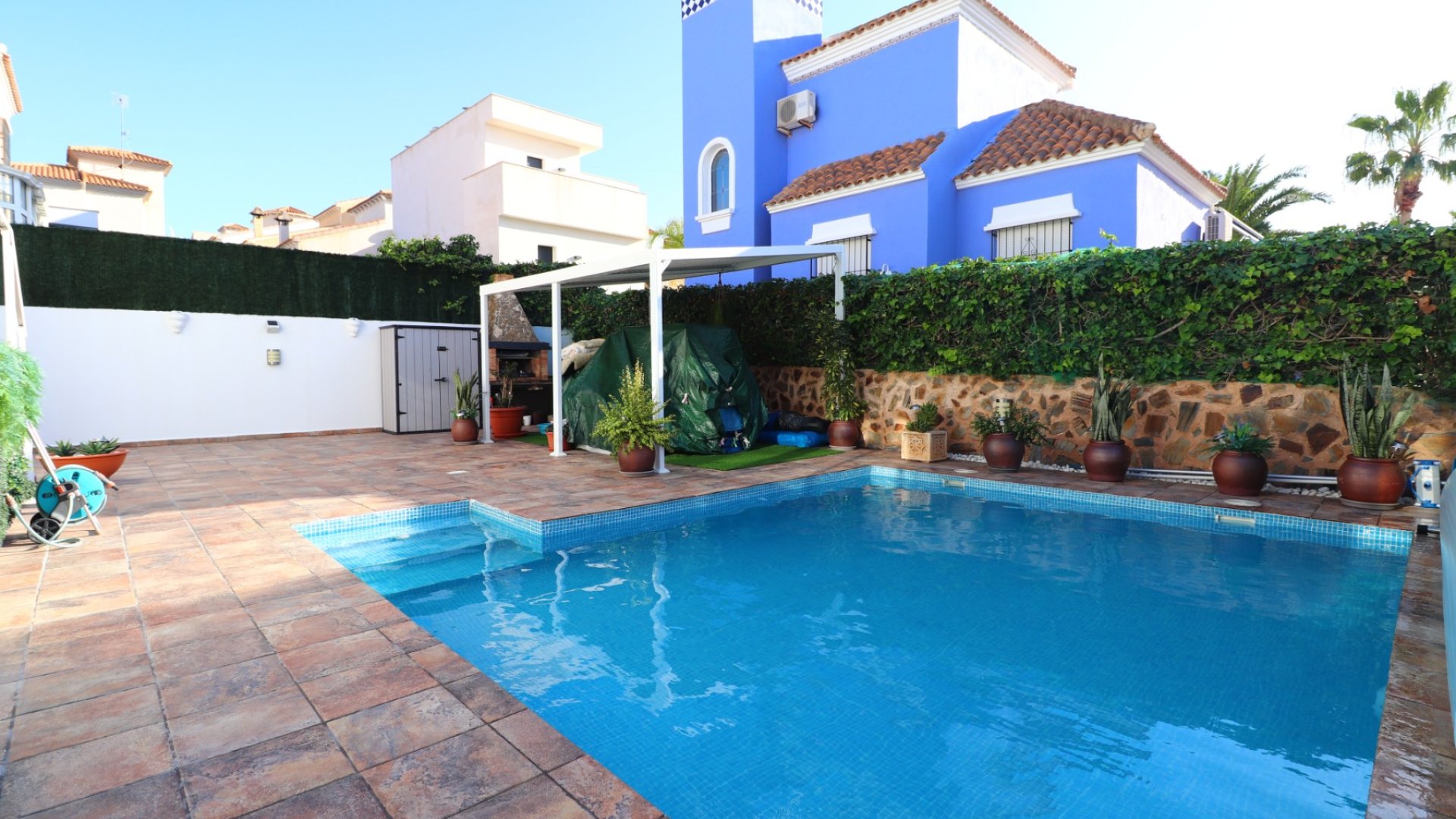 Resale - Villa -
Orihuela Costa - Villamartín