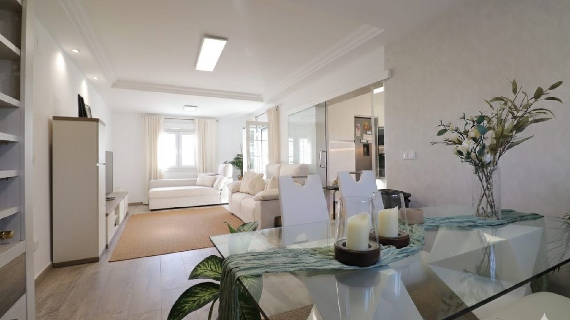 Resale - Villa -
Orihuela Costa - Villamartín