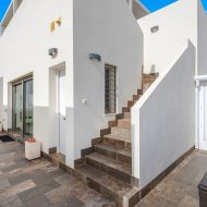 Resale - Villa -
Orihuela Costa - Villamartín