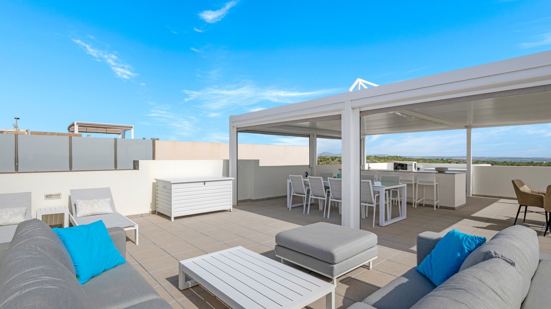 Resale - Villa -
Orihuela Costa - Villamartín