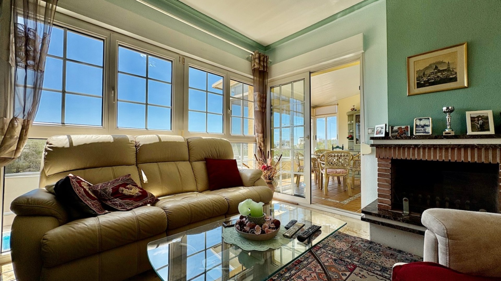 Resale - Villa -
Orihuela Costa - Villamartín