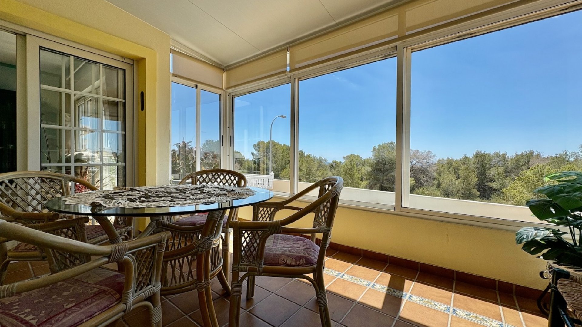Resale - Villa -
Orihuela Costa - Villamartín