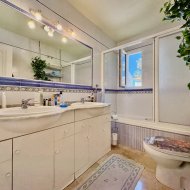 Resale - Villa -
Orihuela Costa - Villamartín