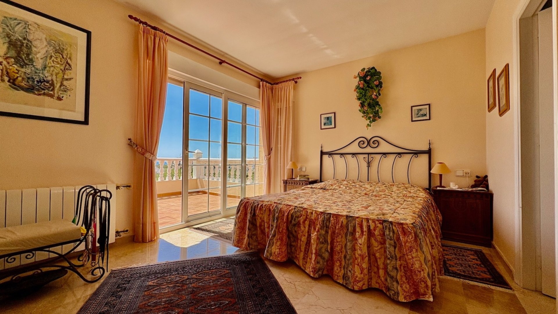 Resale - Villa -
Orihuela Costa - Villamartín