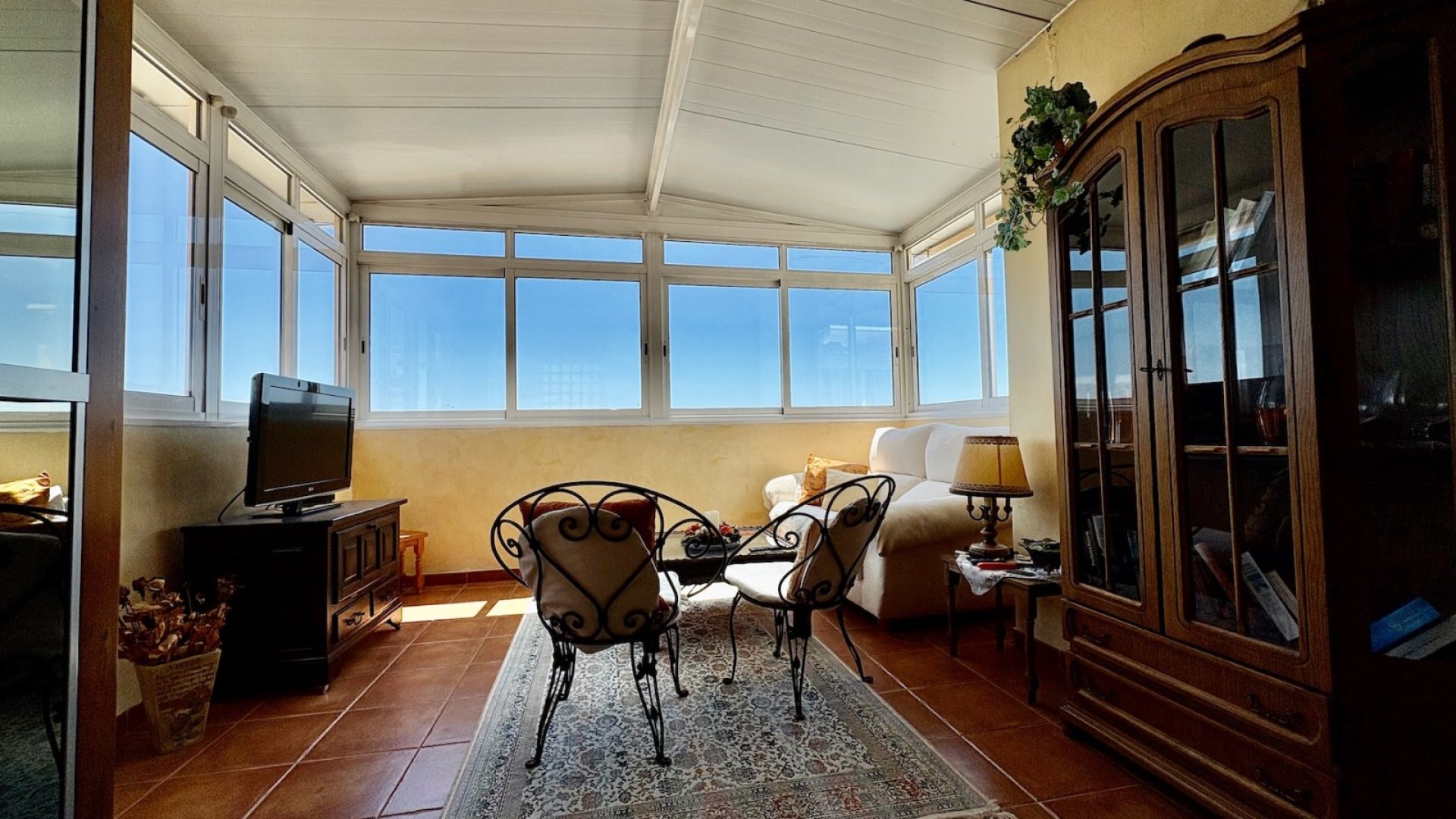 Resale - Villa -
Orihuela Costa - Villamartín
