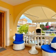 Resale - Villa -
Orihuela Costa - Villamartín