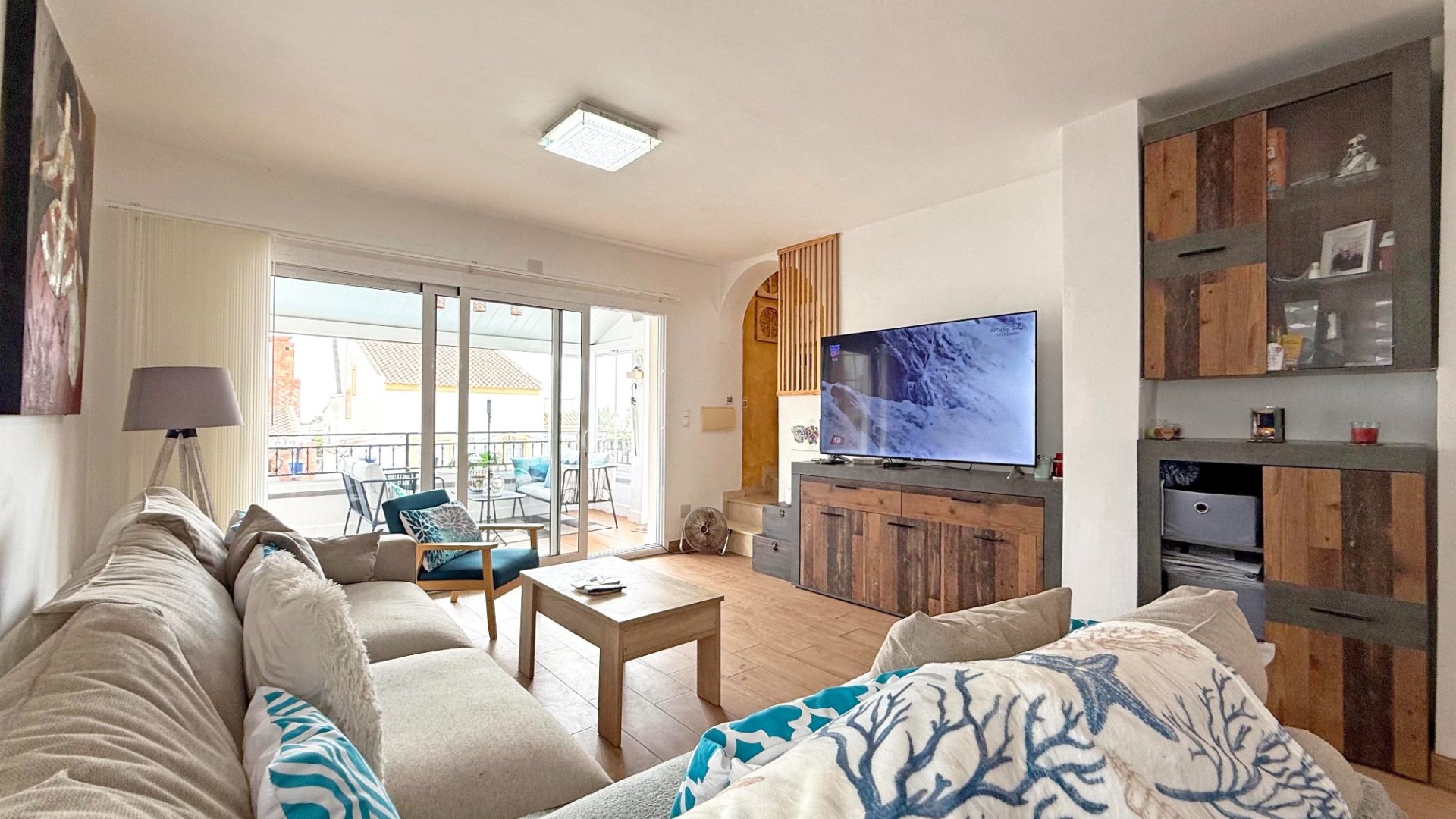 Resale - Villa -
Orihuela Costa - Villamartín