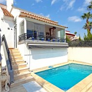 Resale - Villa -
Orihuela Costa - Villamartín