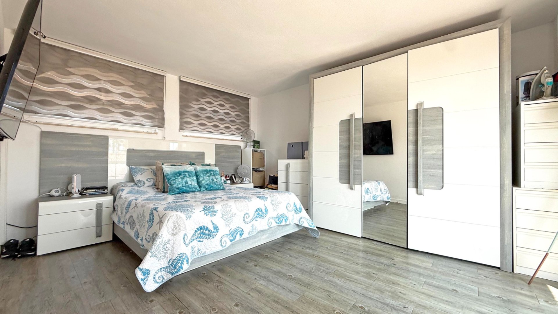 Resale - Villa -
Orihuela Costa - Villamartín