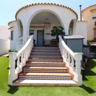 Resale - Villa -
Orihuela Costa - Villamartín