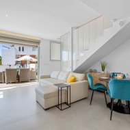 Resale - Villa -
Orihuela Costa - Villamartín