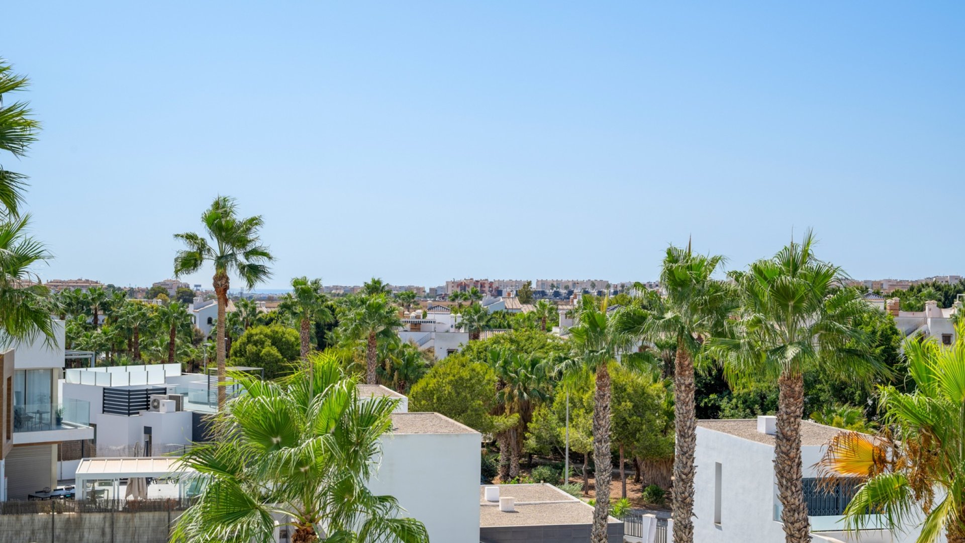 Resale - Villa -
Orihuela Costa - Villamartín