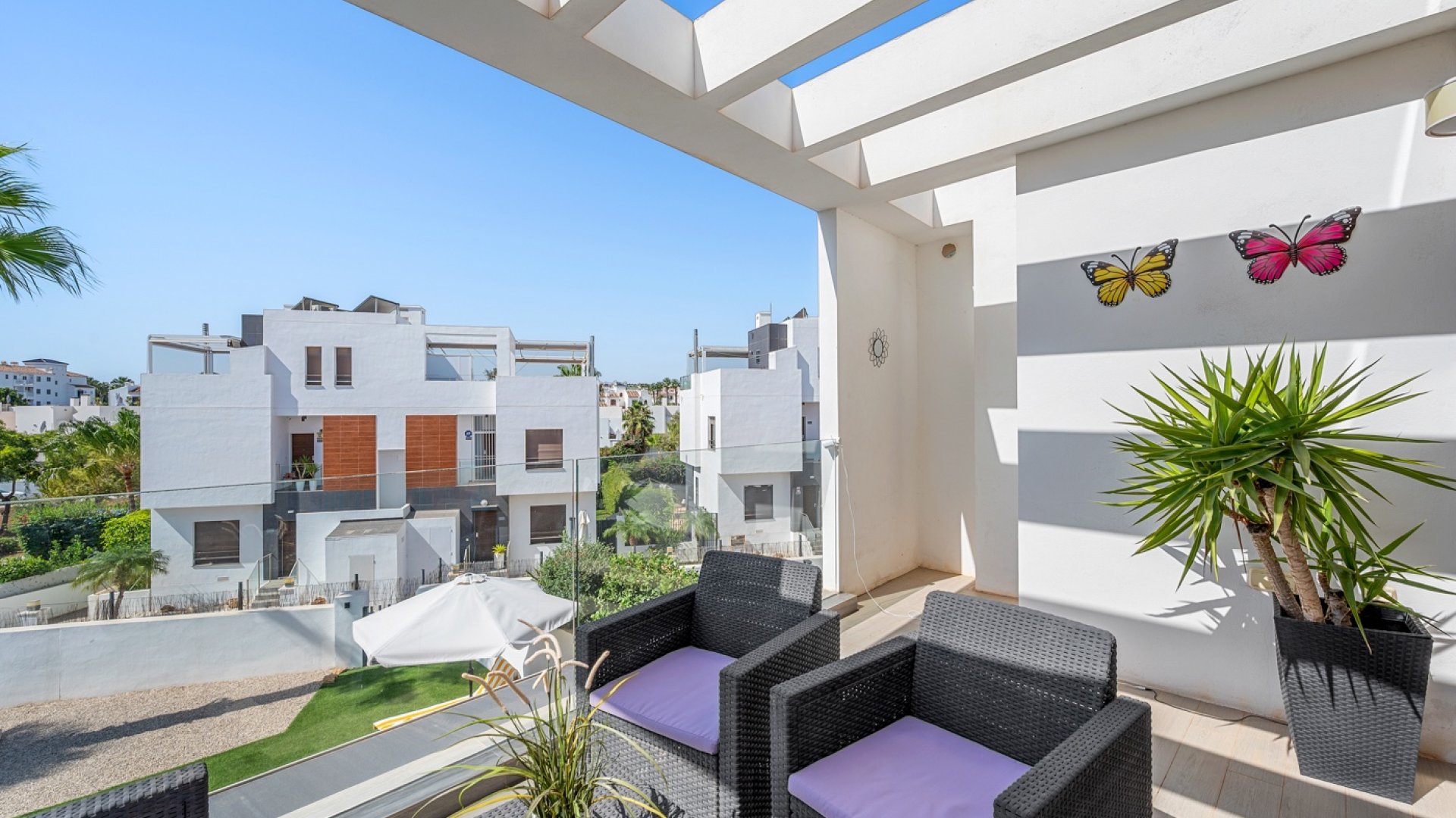 Resale - Villa -
Orihuela Costa - Villamartín