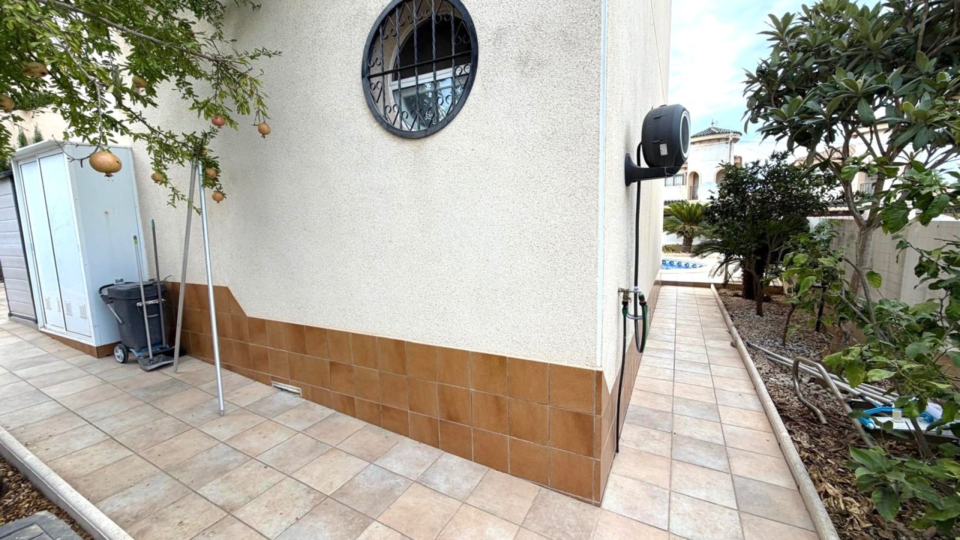 Resale - Villa -
Orihuela Costa - Villamartín