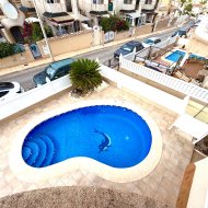 Resale - Villa -
Orihuela Costa - Villamartín