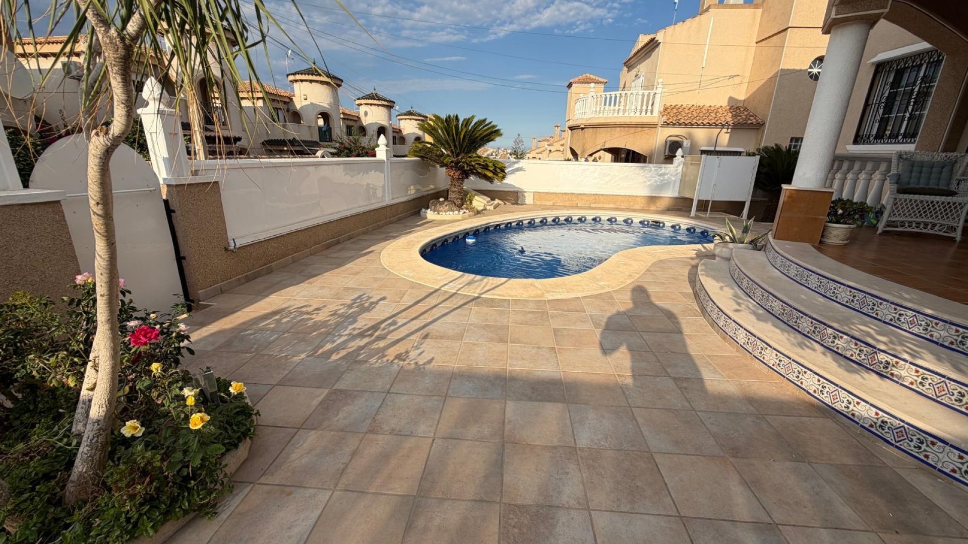Resale - Villa -
Orihuela Costa - Villamartín