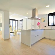 Resale - Villa -
Orihuela Costa - Villamartín