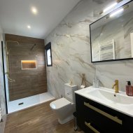 Resale - Villa -
Orihuela Costa - Villamartín