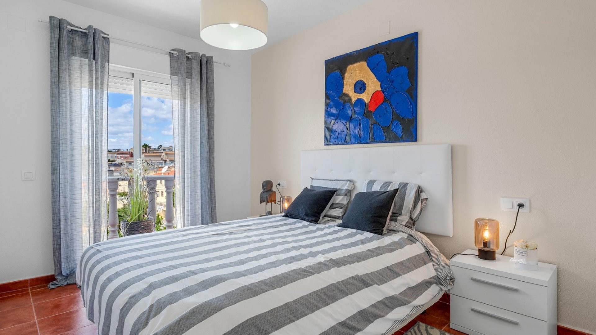Resale - Villa -
Orihuela Costa - Villamartín