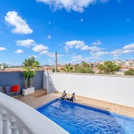 Resale - Villa -
Orihuela Costa - Villamartín