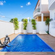 Resale - Villa -
Orihuela Costa - Villamartín