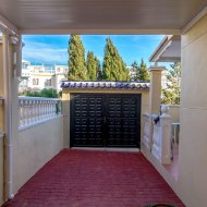 Resale - Villa -
Orihuela Costa - Villamartín