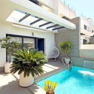 Resale - Villa -
Orihuela Costa - Villamartín
