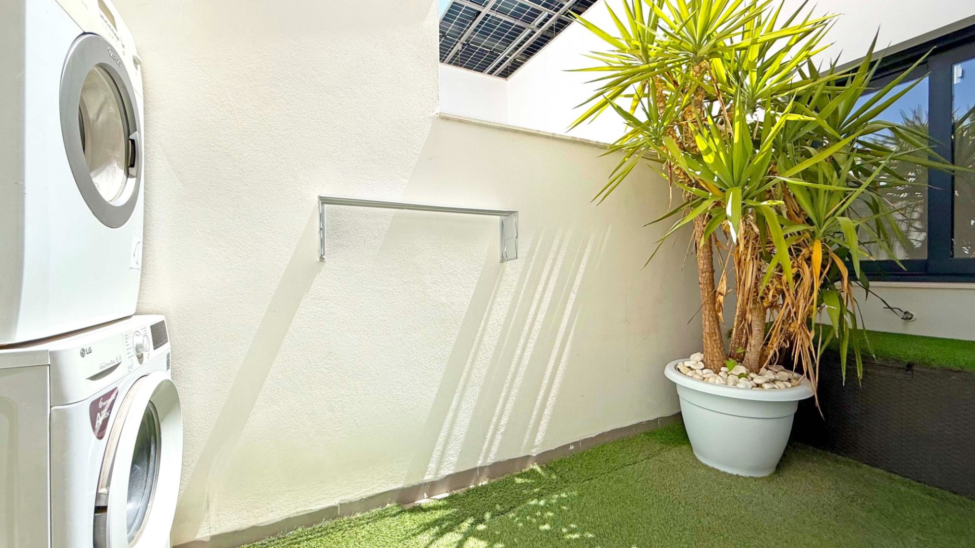 Resale - Villa -
Orihuela Costa - Villamartín