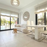 Resale - Villa -
Orihuela Costa - Villamartín