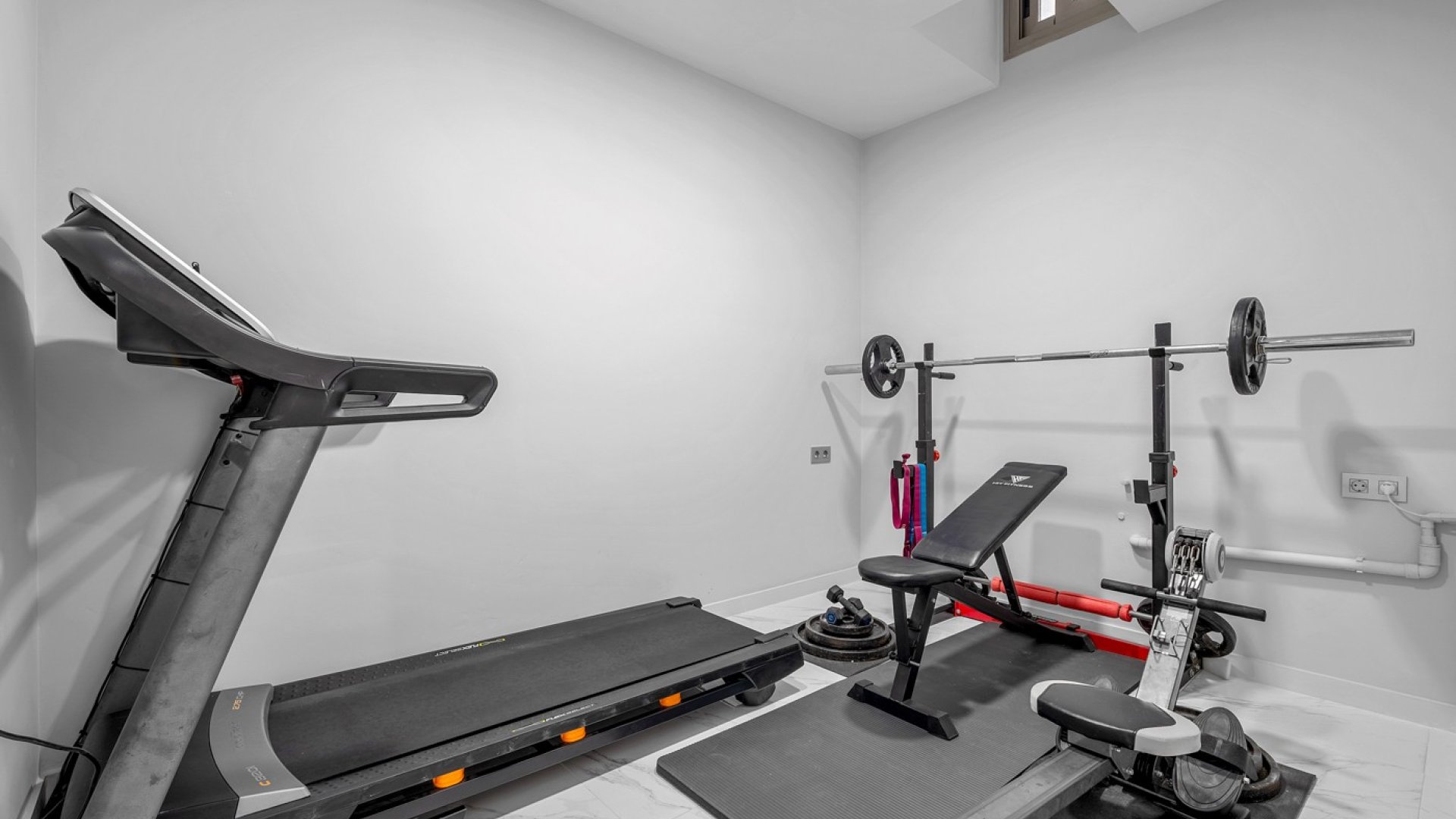 Resale - Villa -
Orihuela Costa - Villamartín