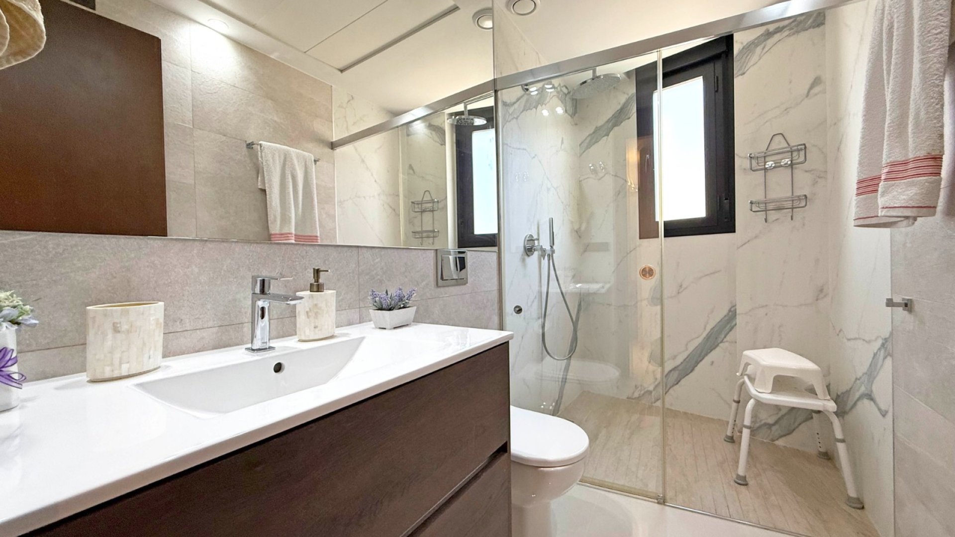 Resale - Villa -
Orihuela Costa - Villamartín