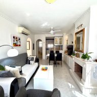 Resale - Villa -
Orihuela Costa - Villamartín