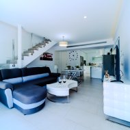 Resale - Villa -
Orihuela Costa - Villamartín