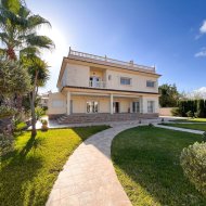 Resale - Villa -
Orihuela Costa