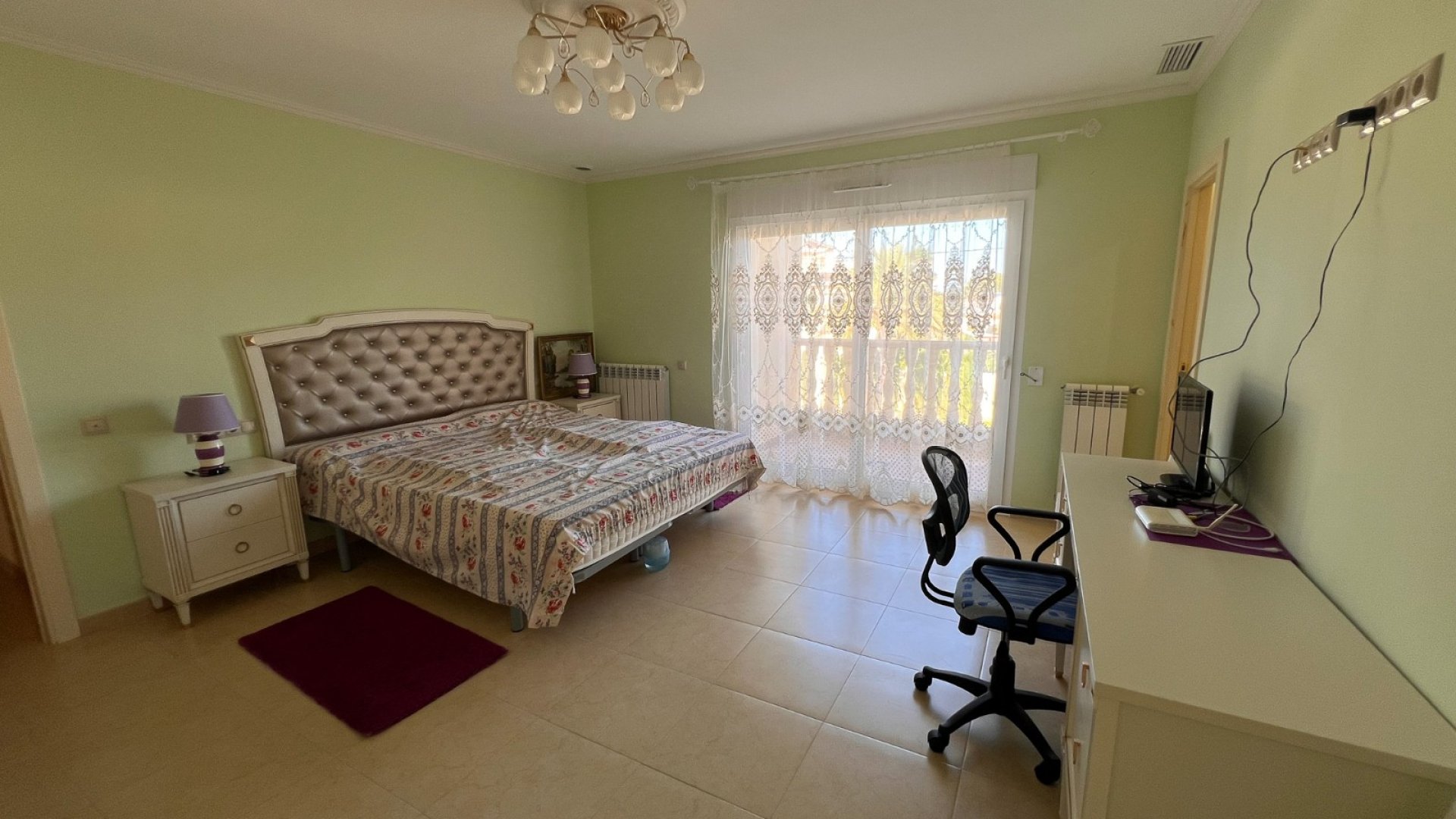 Resale - Villa -
Orihuela Costa