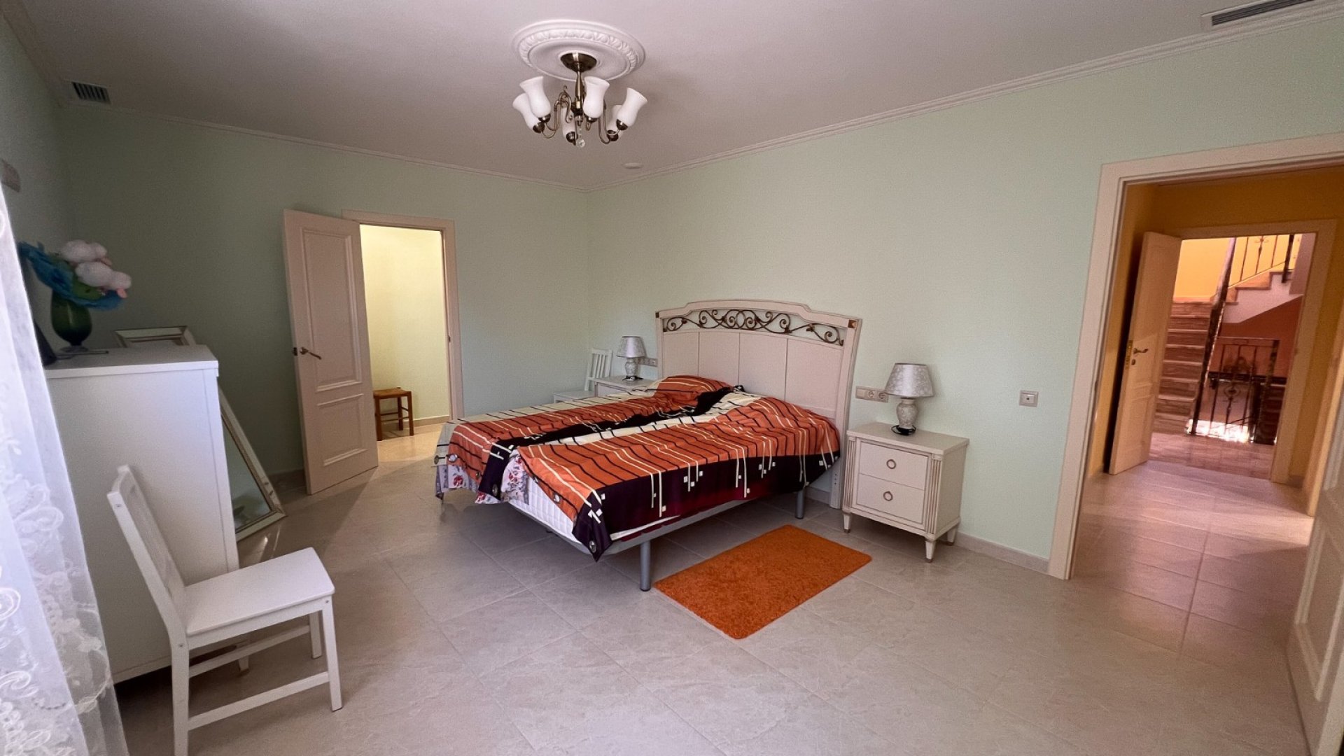 Resale - Villa -
Orihuela Costa