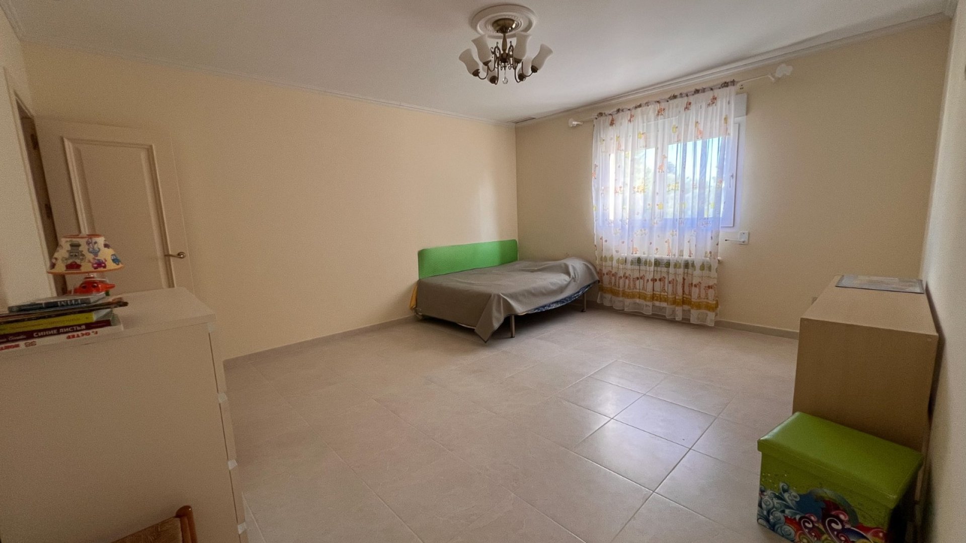 Resale - Villa -
Orihuela Costa