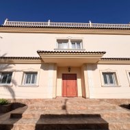 Resale - Villa -
Orihuela Costa