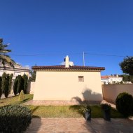 Resale - Villa -
Orihuela Costa