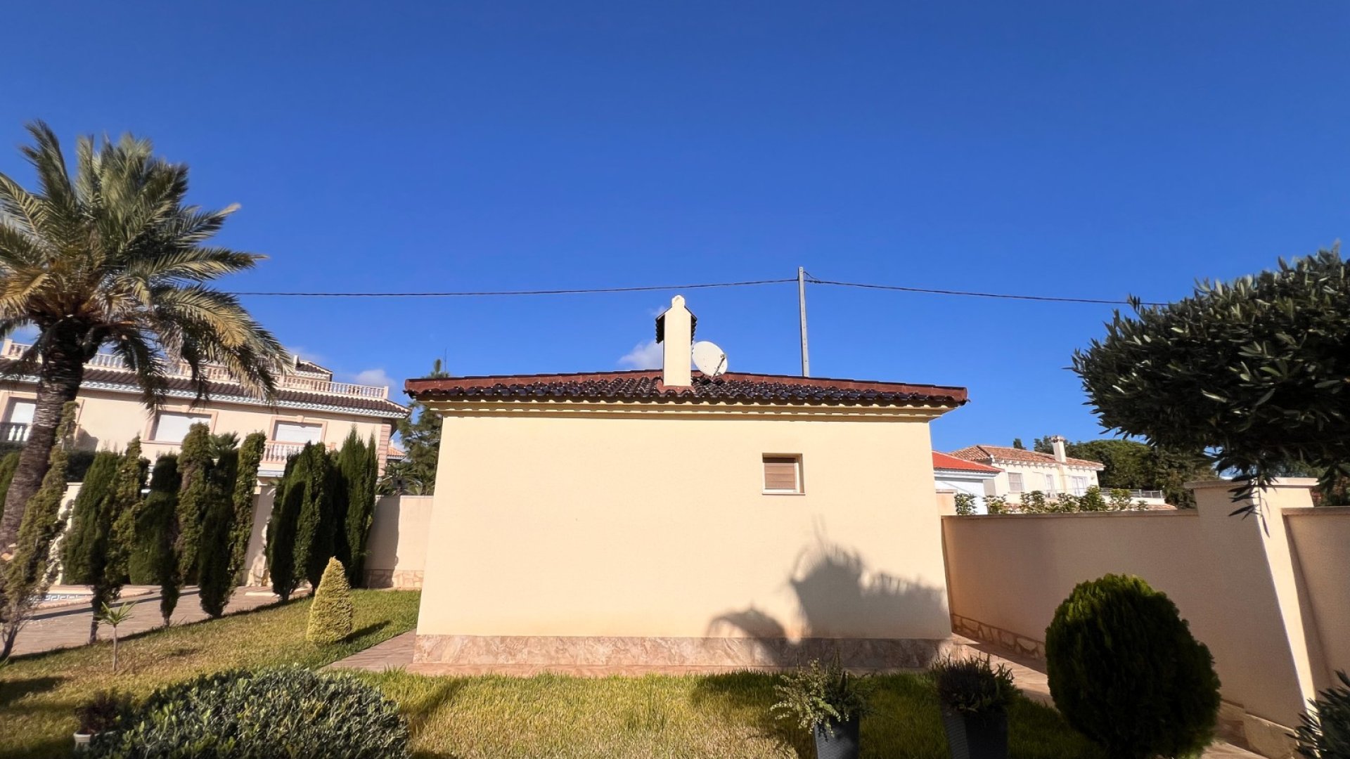 Resale - Villa -
Orihuela Costa
