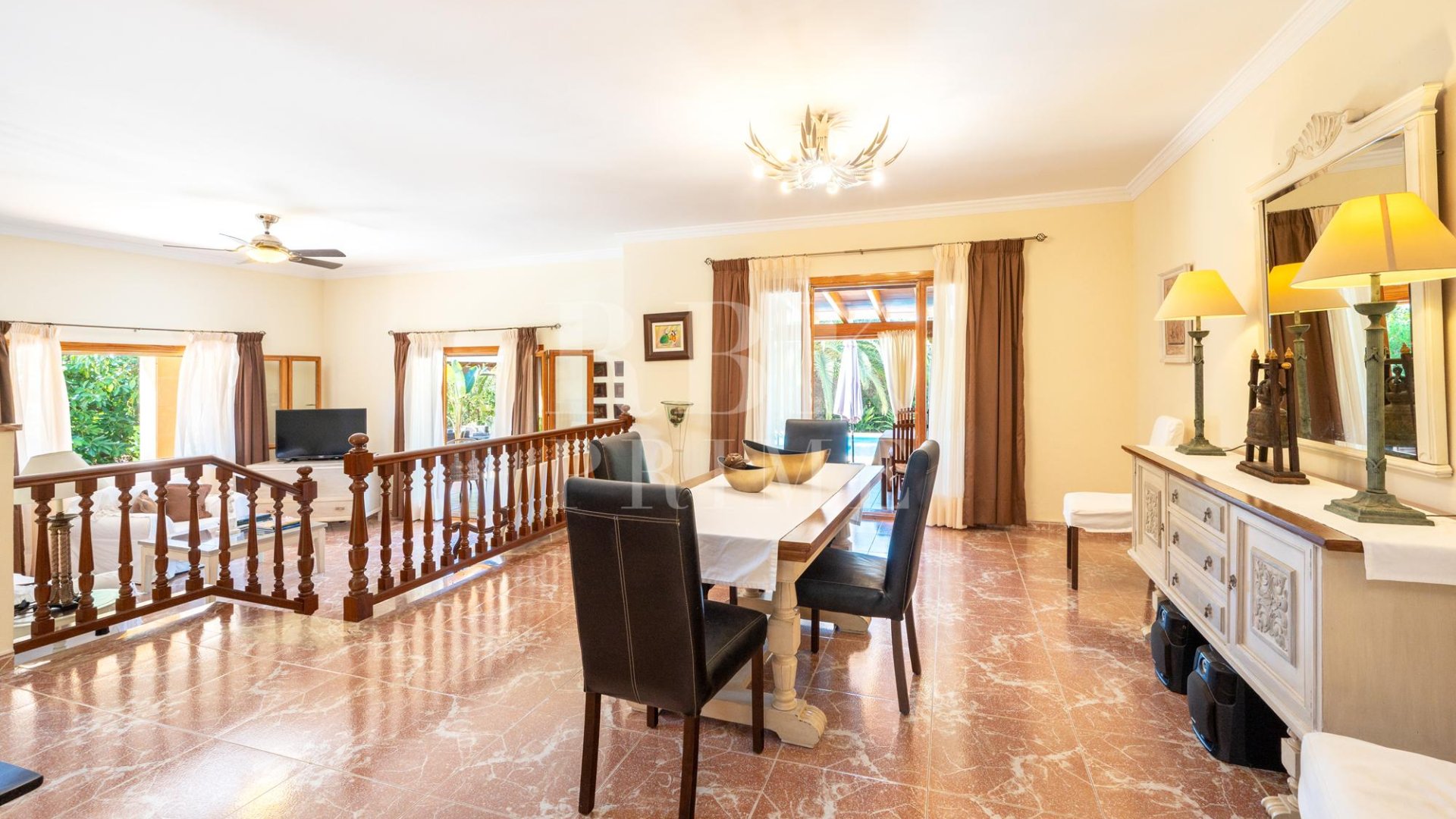 Resale - Villa -
Palma - Palma rural