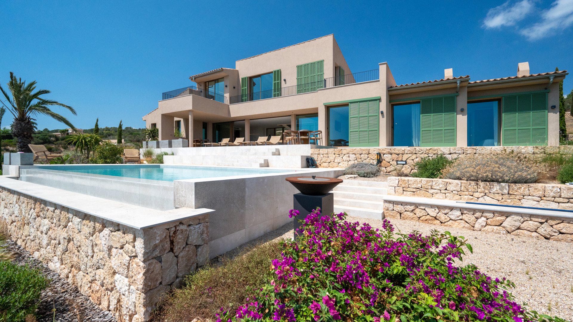 Resale - Villa -
Palma - Urbanización Puntiró