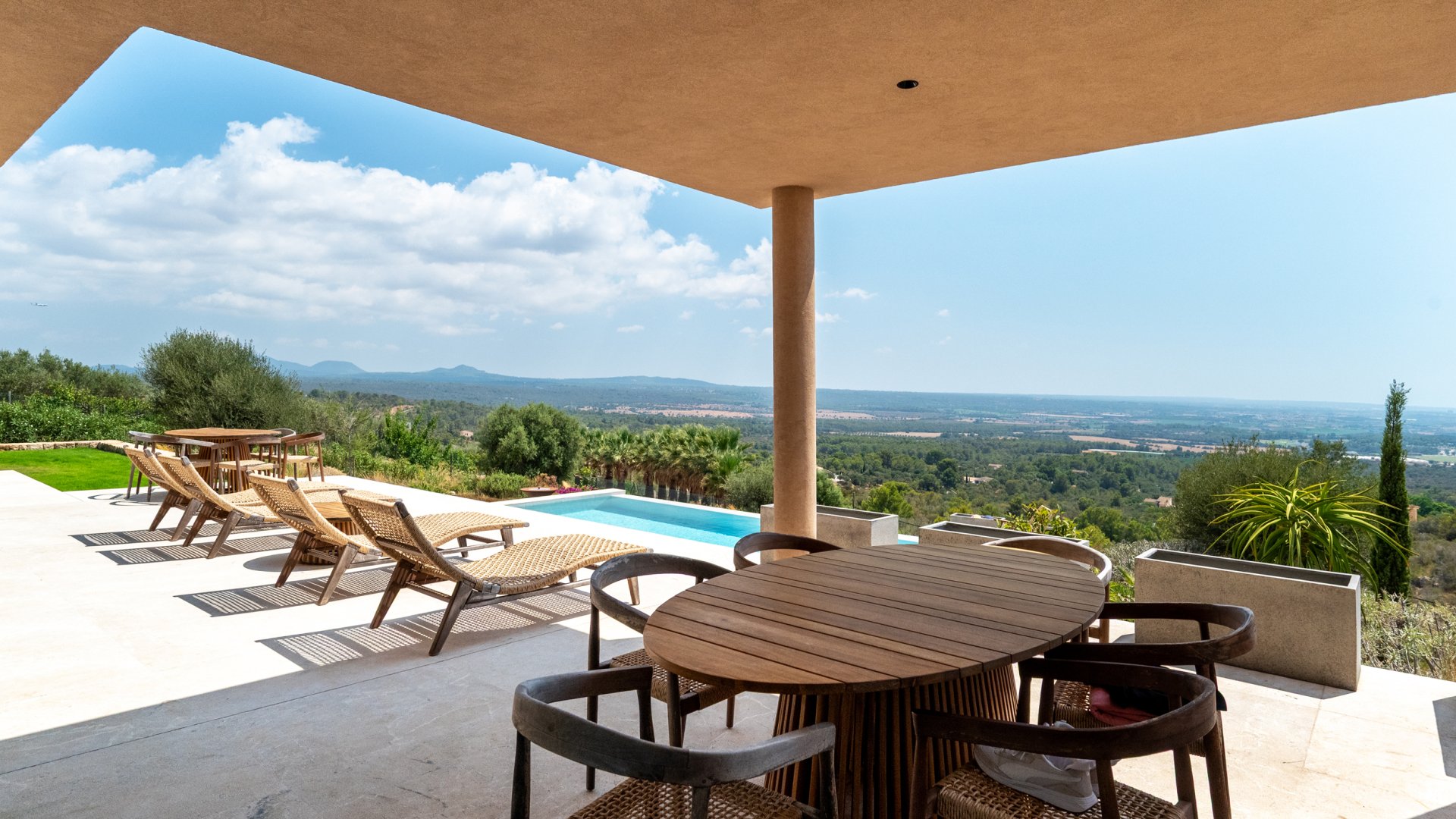 Resale - Villa -
Palma - Urbanización Puntiró